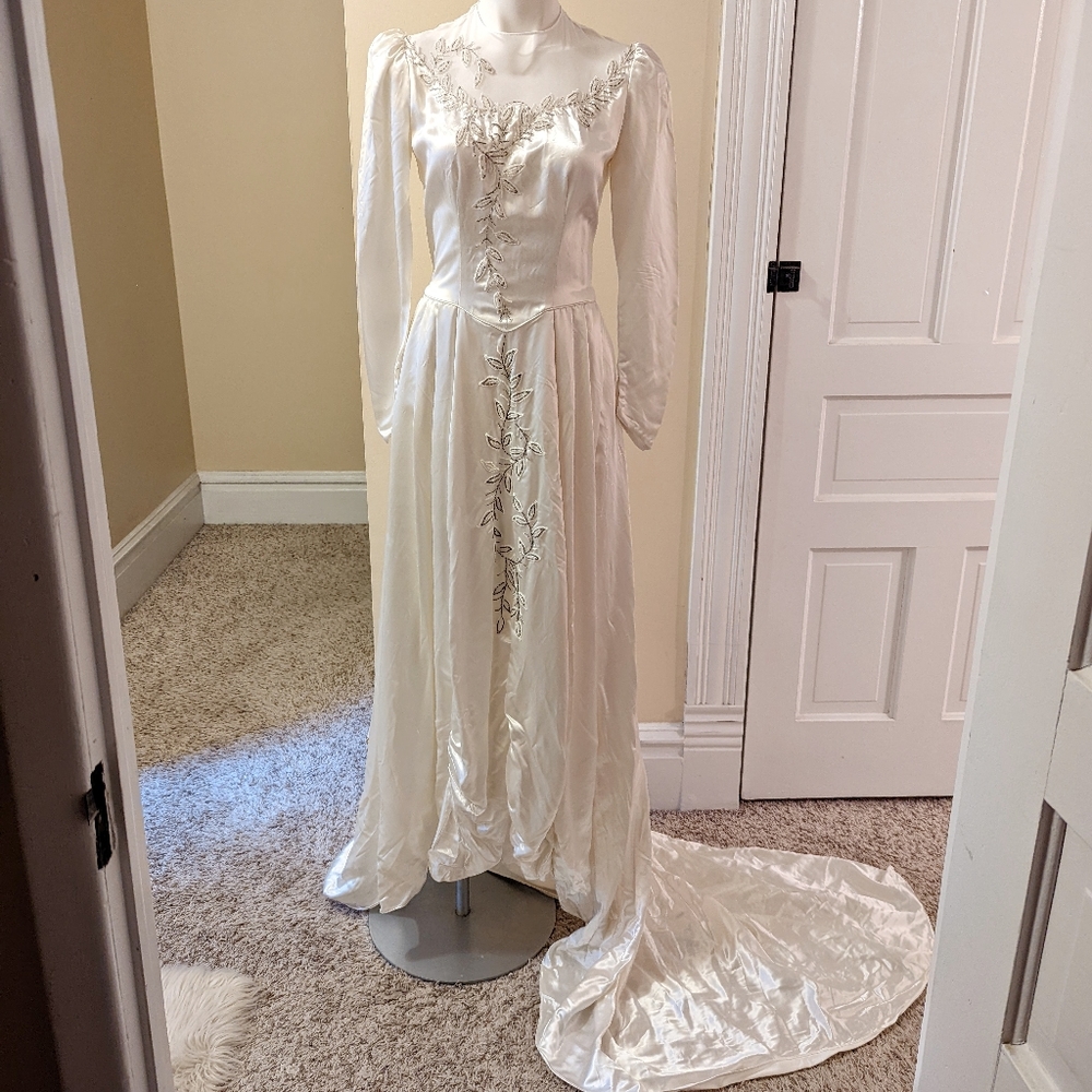 Vintage 40's satin wedding dress with pretty beading and long train size 6